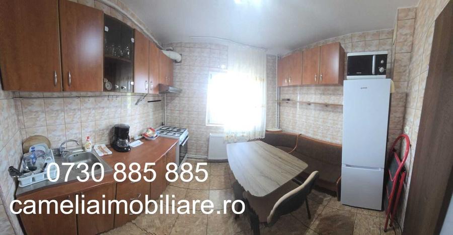 Apartament cu 2 camere decomandat în Apusului