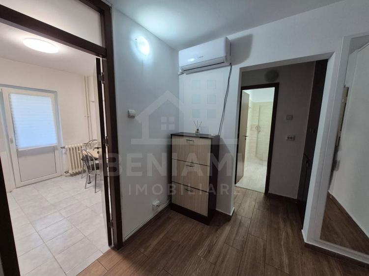 Apartament cu 2 camere decomandat, mobilat în Rovine