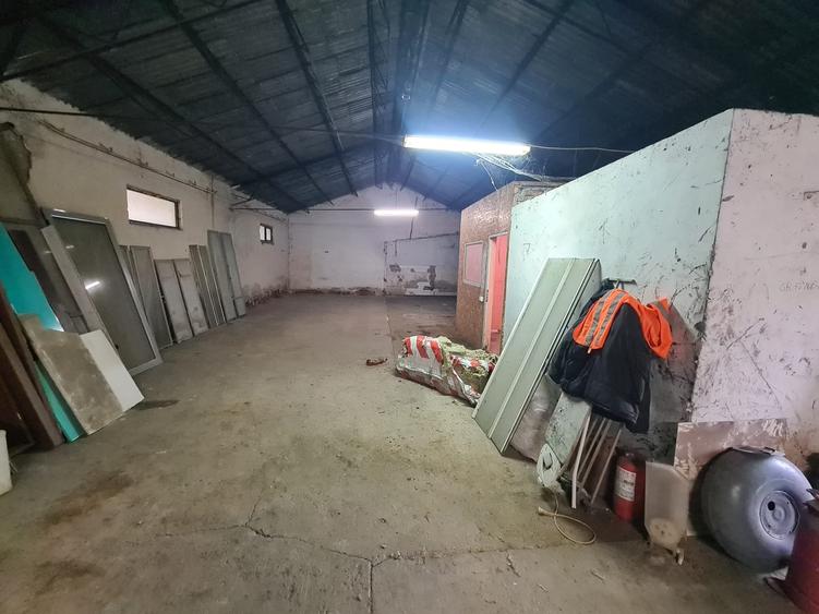 Spațiu industrial, de 280 mp, în Câmpina
