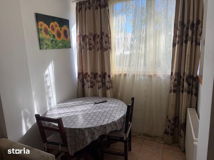 Garsonieră în Micro 14