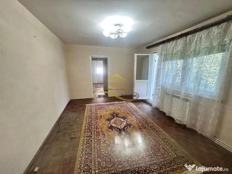 Apartament cu 2 camere semidecomandat în Letea