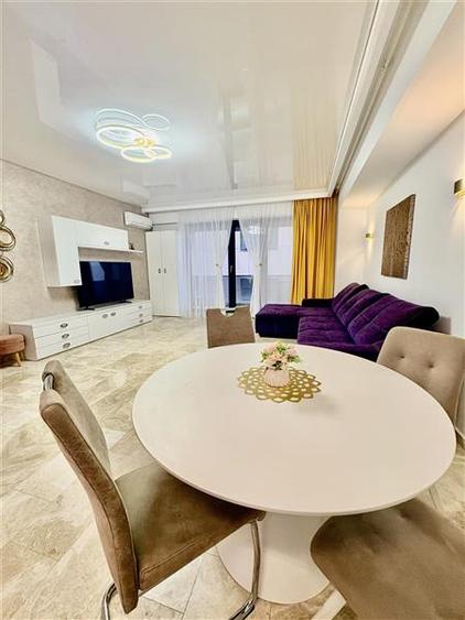 Apartament cu 2 camere decomandat, mobilat în Central
