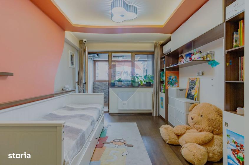 Apartament cu 3 camere decomandat în Ghencea