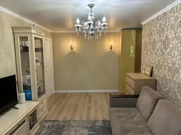 Apartament cu 2 camere decomandat în Panduri