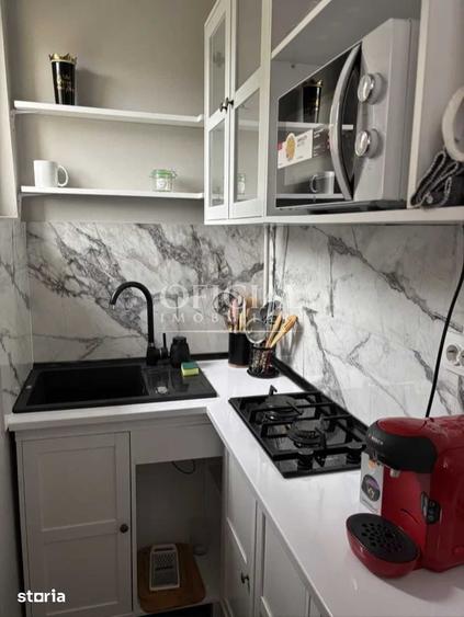 Apartament 3 Camere | 38 Mp | Modern | Gheorgheni Hotel Royal Busteni - 1