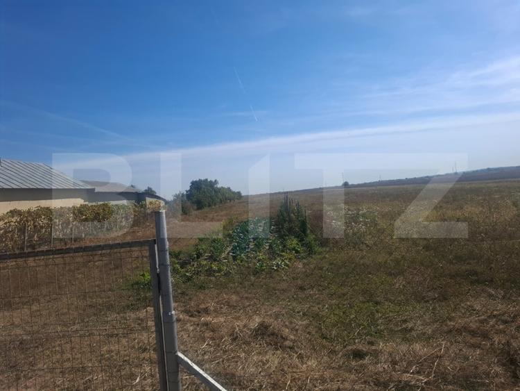 Teren Construcții intravilan de 19240 mp, în Dragomirești