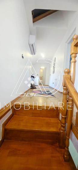 Casă cu 4 camere cu Teren 240 Mp în Centura