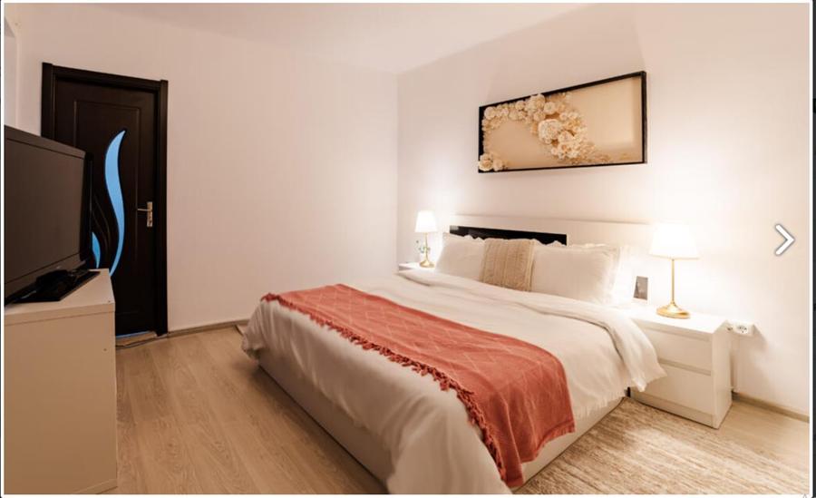 Apartament cu 3 camere circular, mobilat în Centrul Istoric