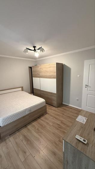 Nerva Traian apartament 3 camere decomandat etajul 1/8 - 3