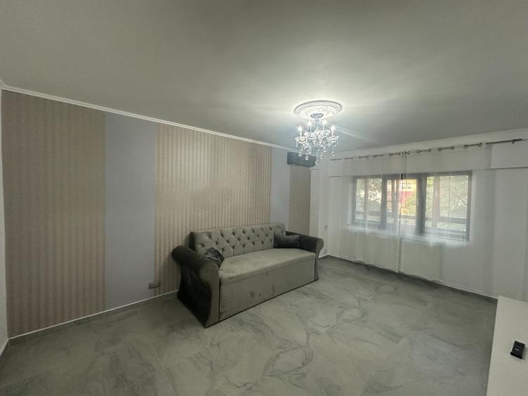 Apartament cu 2 camere decomandat în Cantacuzino