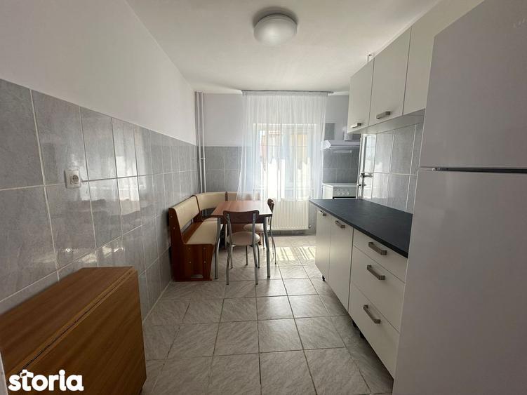 Apartament cu 2 camere decomandat, mobilat în Eroilor