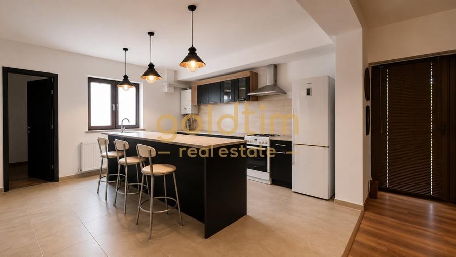 Duplex cu 6 camere cu Canalizare în Domnești