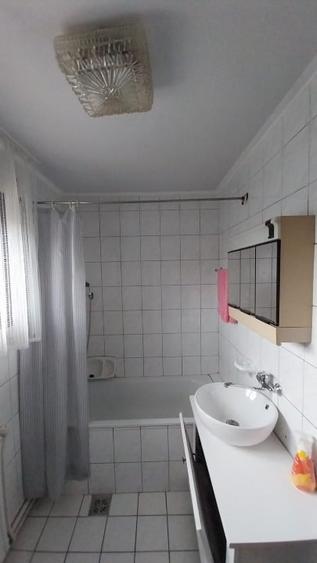 Duplex cu 5 camere cu Teren 613 Mp în Nord-Vest