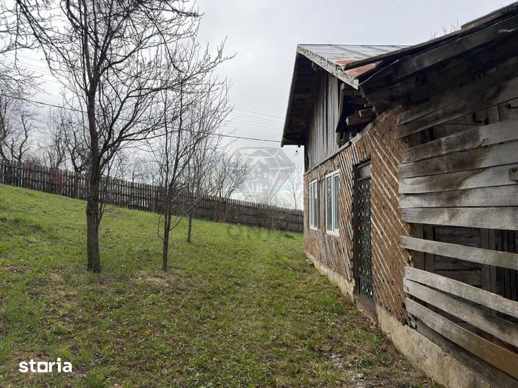 Teren de 1518 mp, în Șotrile