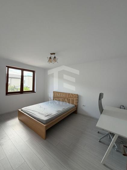 Duplex cu 4 camere cu Canalizare în Tunari