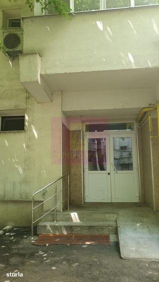 Apartament cu 3 camere decomandat în Pantelimon