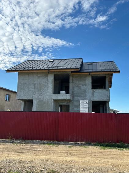 Casă cu Teren 600 Mp în Ștefăneștii de Sus