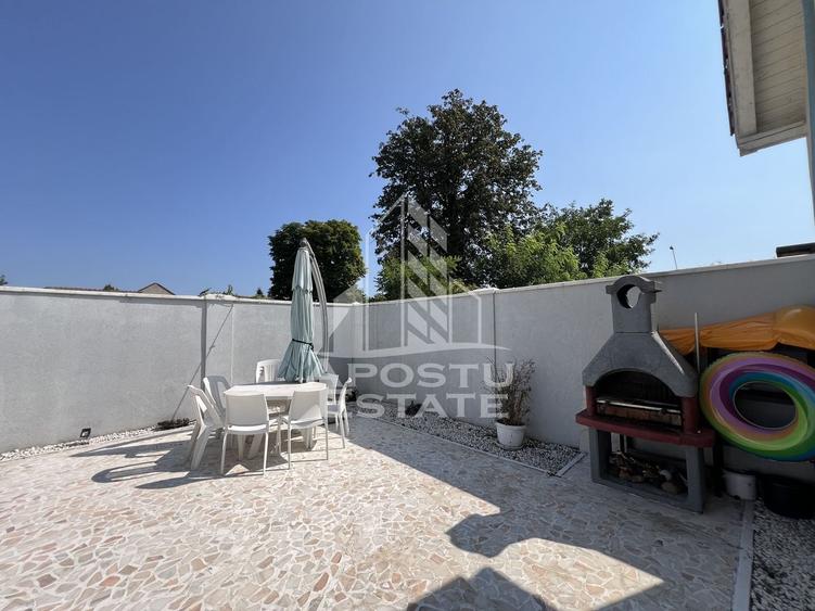Casă individuală cu 5 camere cu Piscina în Fratelia