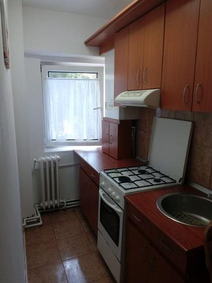 Garsonieră decomandată în Aradului