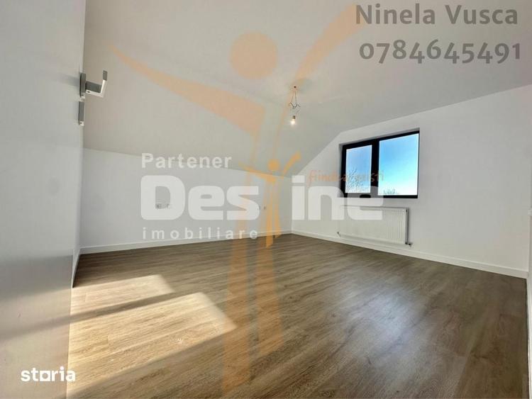 Casă cu 4 camere decomandat cu Teren 400 Mp în Răzvad