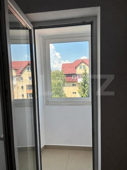 Apartament cu 3 camere decomandat, mobilat în Gării