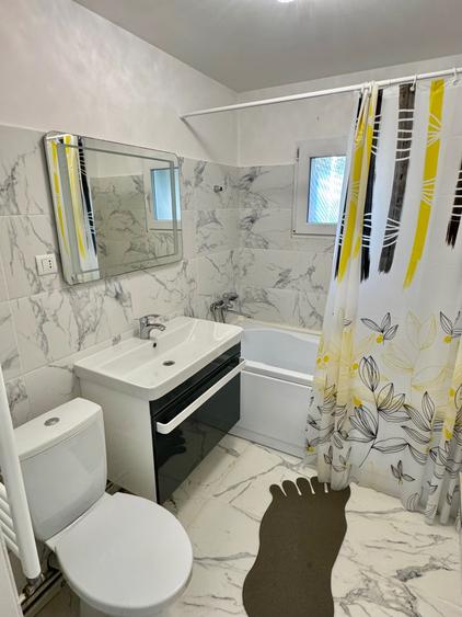 Apartament cu 2 camere decomandat în Popa Șapcă