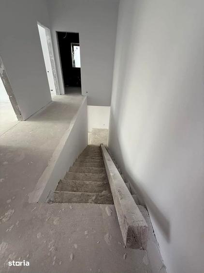 Casă cu 4 camere cu Teren 750 Mp în Chinteni