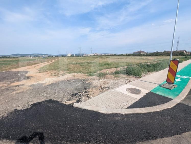 Teren Construcții intravilan de 663 mp, în Ampoi 3