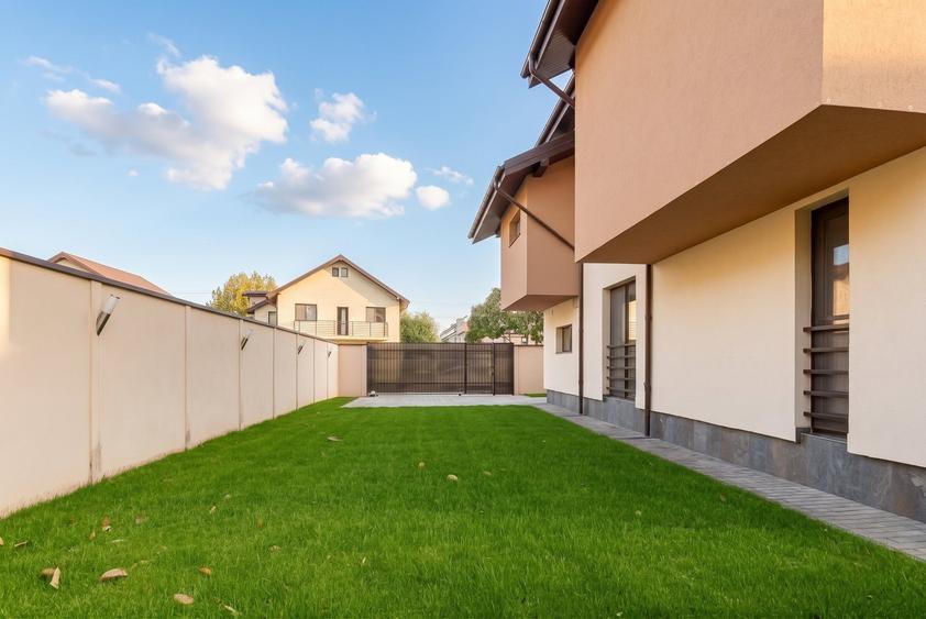 Duplex cu 4 camere cu Piscina în Drumul Taberei