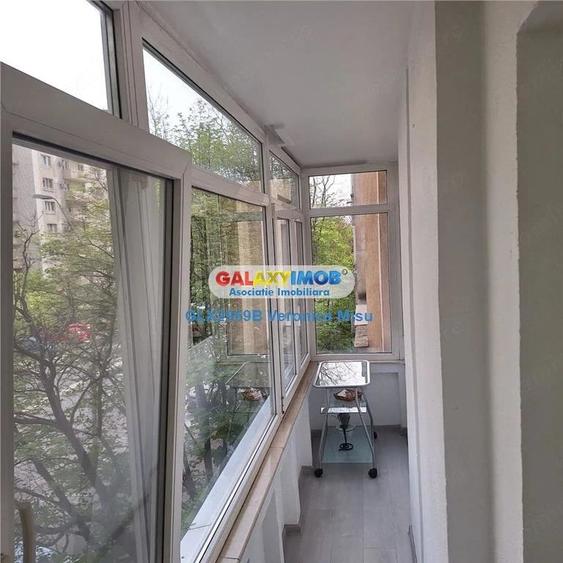 Apartament cu 2 camere decomandat în Timpuri Noi
