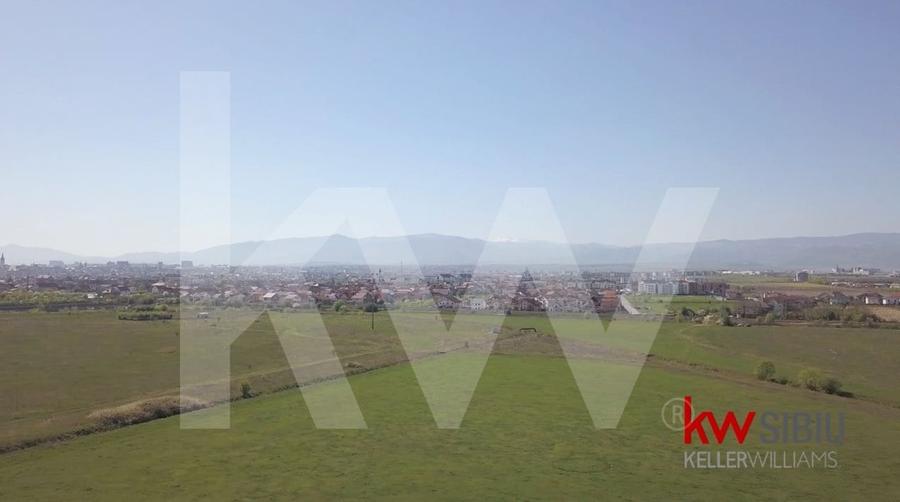 Teren Construcții intravilan de 26605 mp, în Veterani