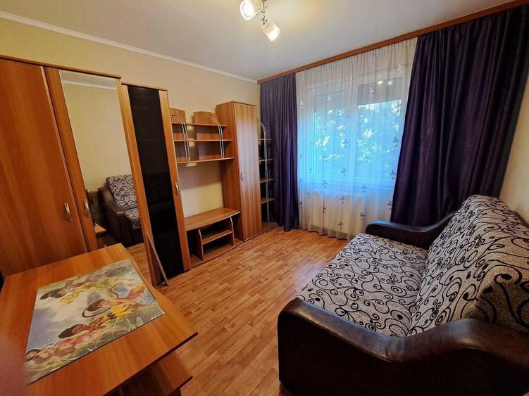 Apartament cu 2 camere decomandat în Rogerius — fotografia 3