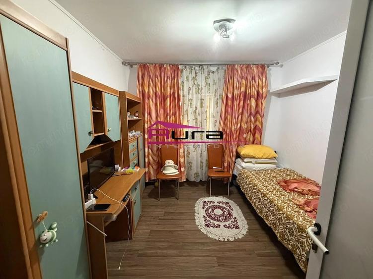 Apartament 3 camere zona Centrala - 1