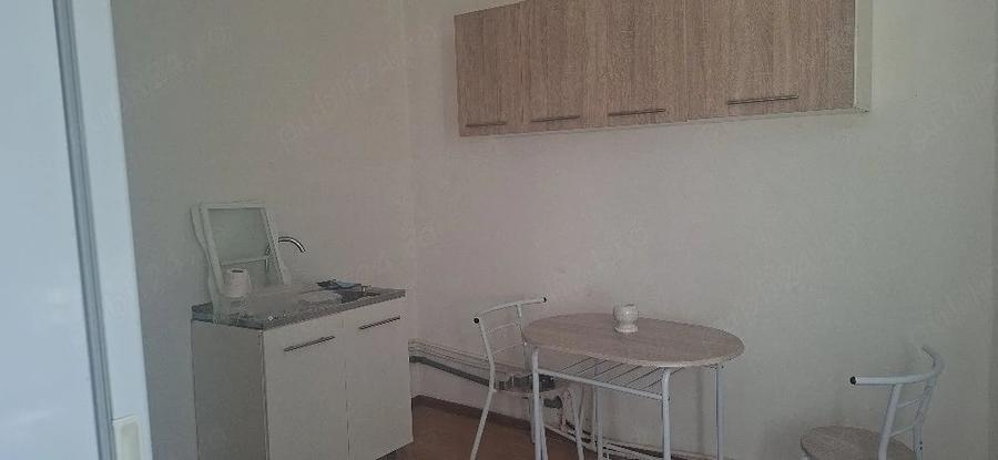 Casă cu 3 camere cu Teren 400 Mp în Gara de Nord