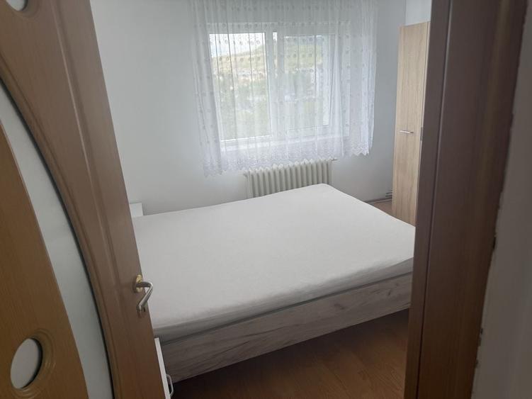 Apartament cu 2 camere decomandat în Exterior Vest