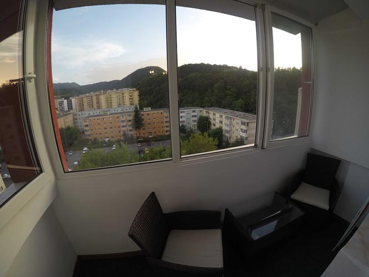 Apartament cu 2 camere decomandat în Drumul Carului
