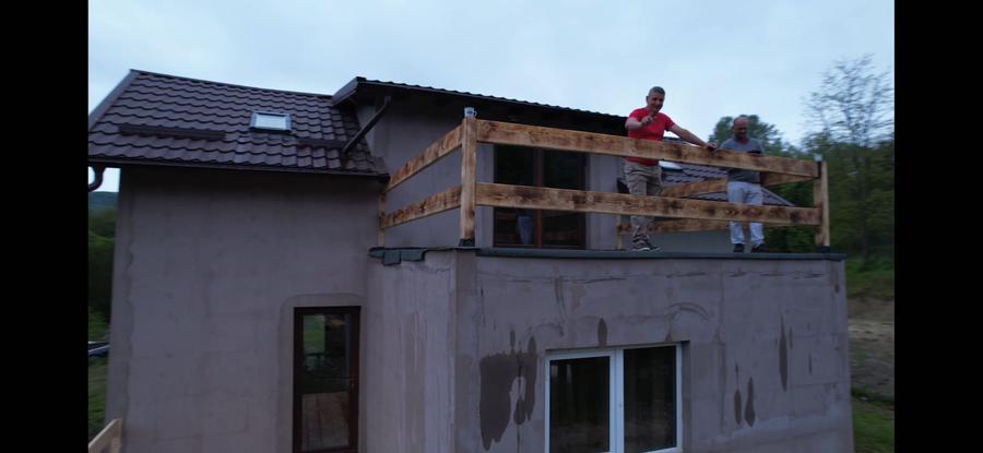Casă cu 2 camere în Central