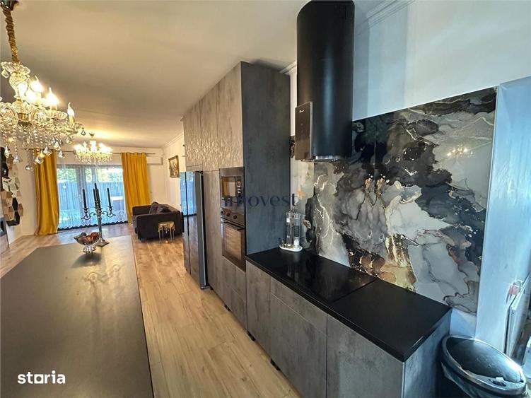 Casă cu 4 camere în Mărtinești