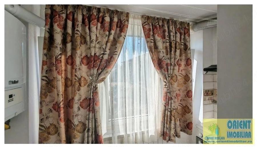 Apartament cu 2 camere decomandat în Km 5