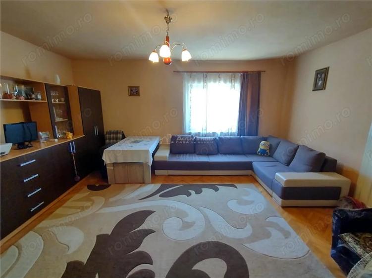 Casă cu 2 camere cu Teren 80 Mp în Vest