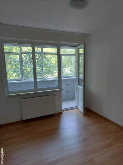 Apartament cu 2 camere semidecomandat în Hipodrom