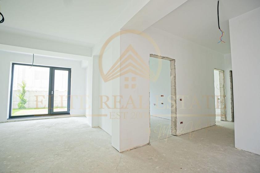 Apartament cu 3 camere decomandat în Km 5