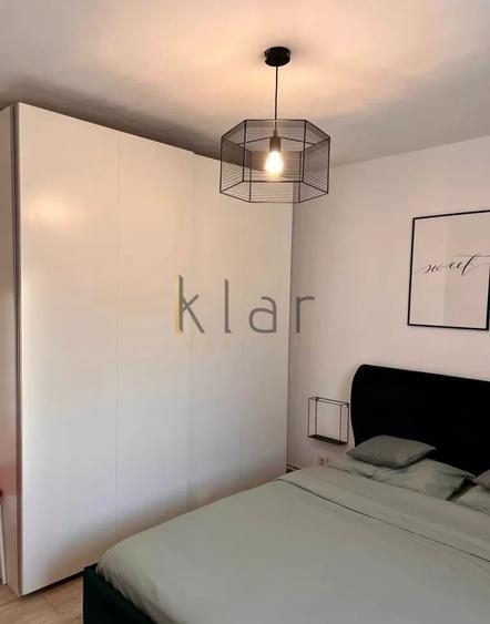 Apartament cu 2 camere semidecomandat, mobilat în Mărăști