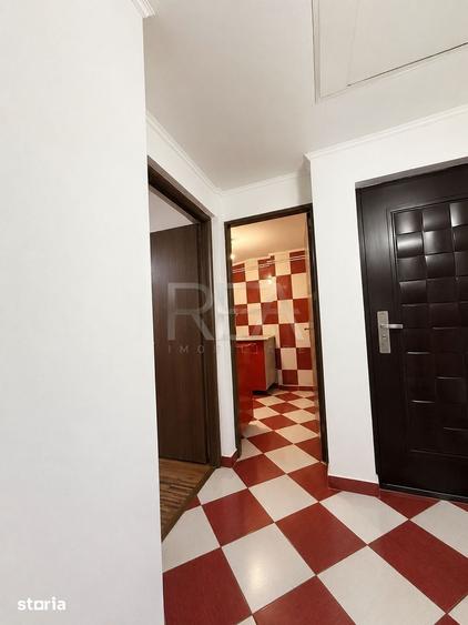 Apartament cu 3 camere în Parcul Carol