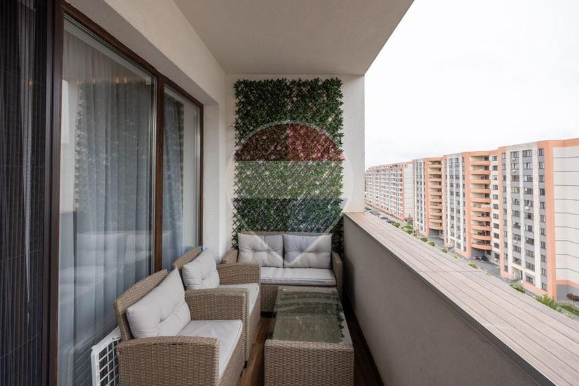 Apartament cu 2 camere decomandat în Tractorul