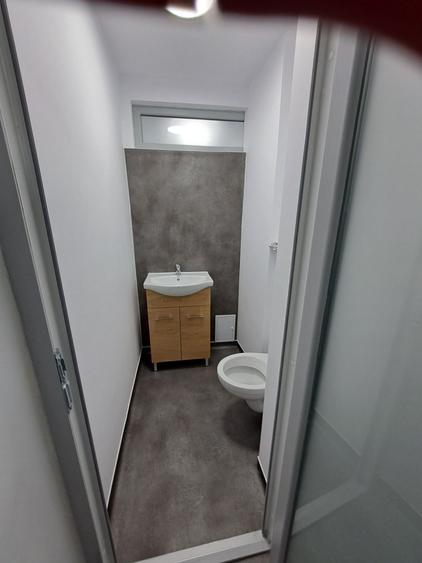 Spațiu comercial, de 65 mp, în Torontalului