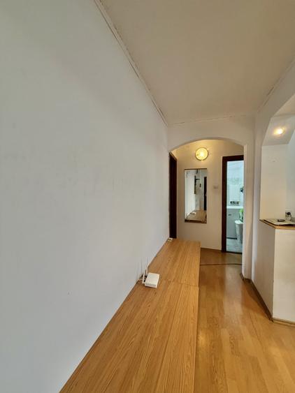 Apartament 2 camere, decomandat, etaj 3, zona Soarelui - 11