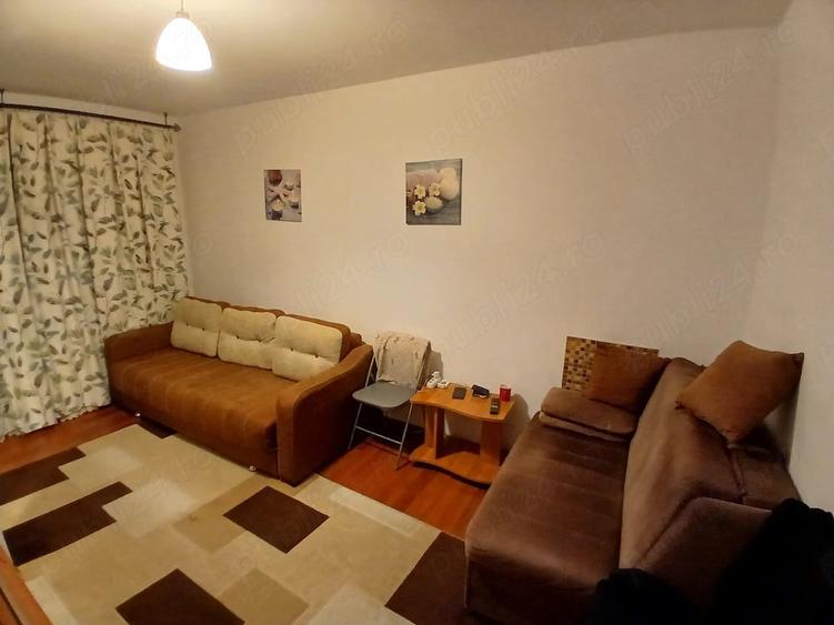 Garsonieră decomandată în Soarelui