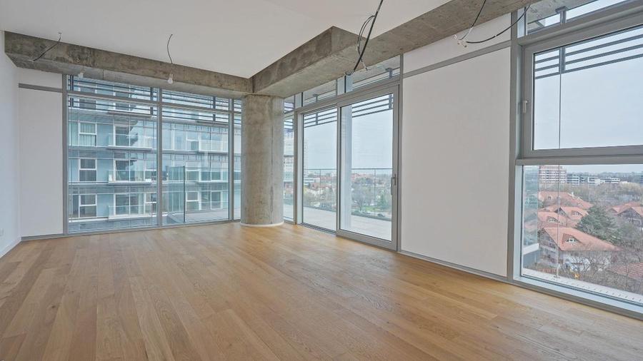 Apartament cu 3 camere decomandat în Floreasca