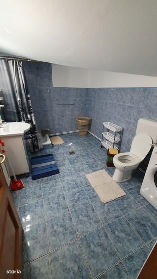 Apartament cu 3 camere în Drumul Taberei